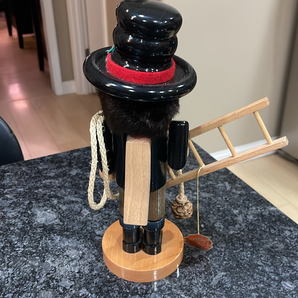 Steinbach junior chimney sweep with rope nutcracker - Picture 4 of 9